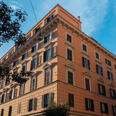 Cavalieri Suites Roma